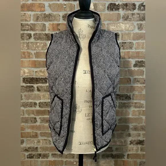 J. Crew Women's Micro Chevron gray black Full Zip Sleeveless quilted Vest fall S - Picture 4 of 11